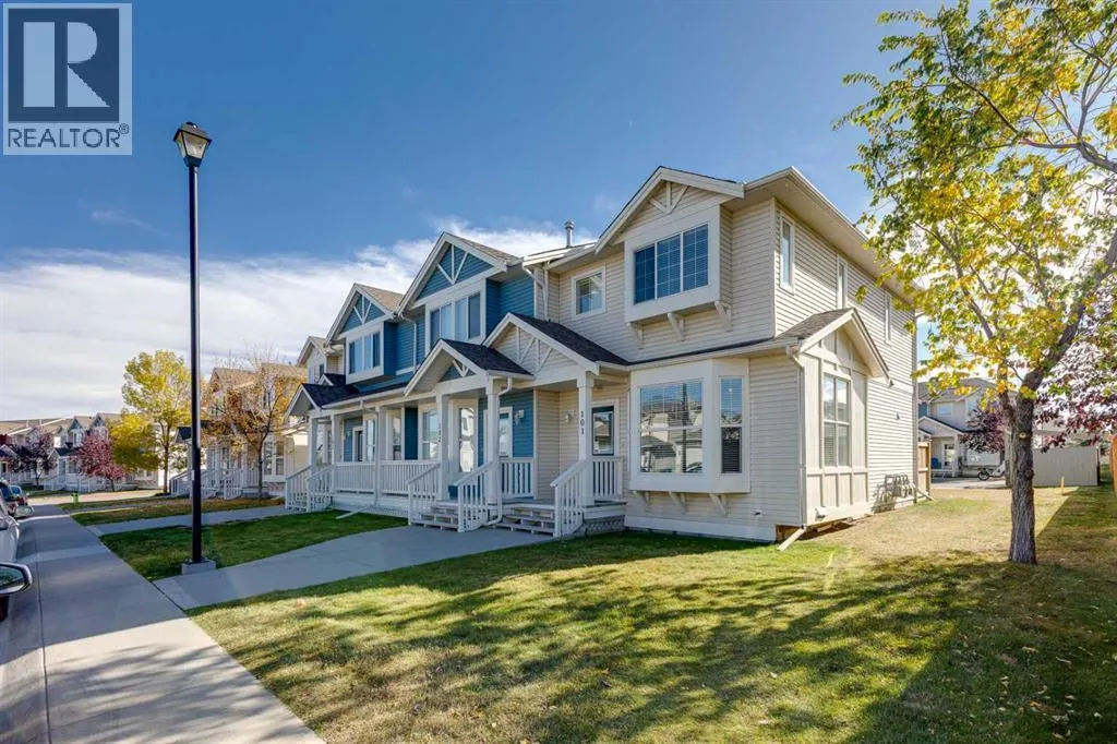 101, 703 Luxstone Square SW