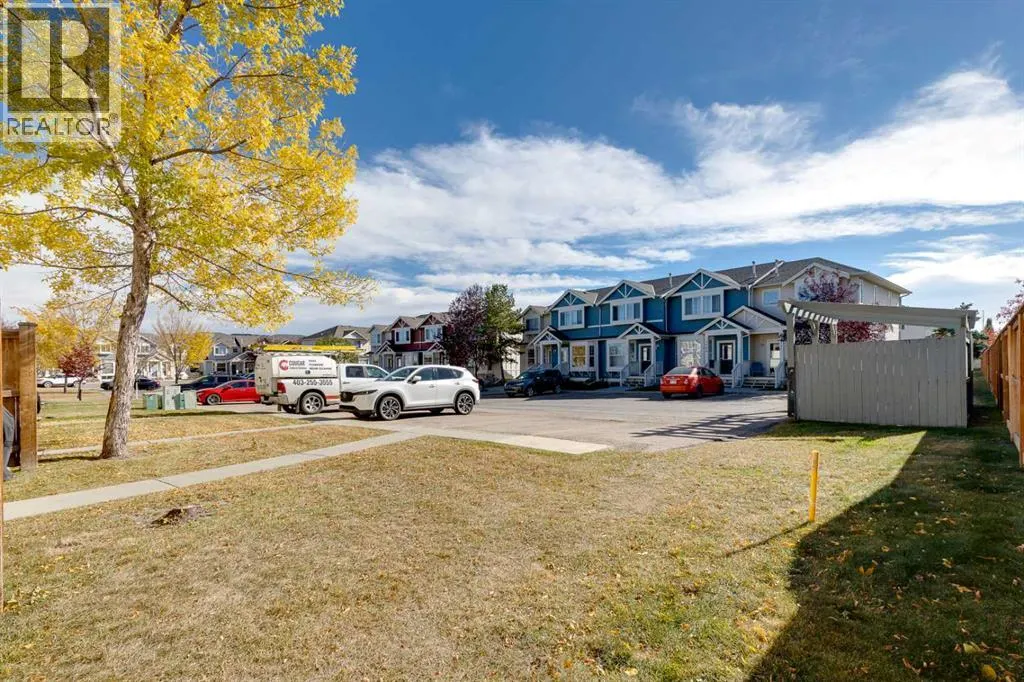 101, 703 Luxstone Square SW