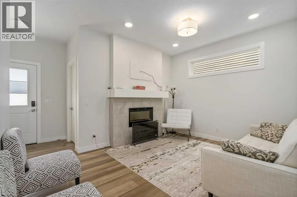 352 Chelsea Passage