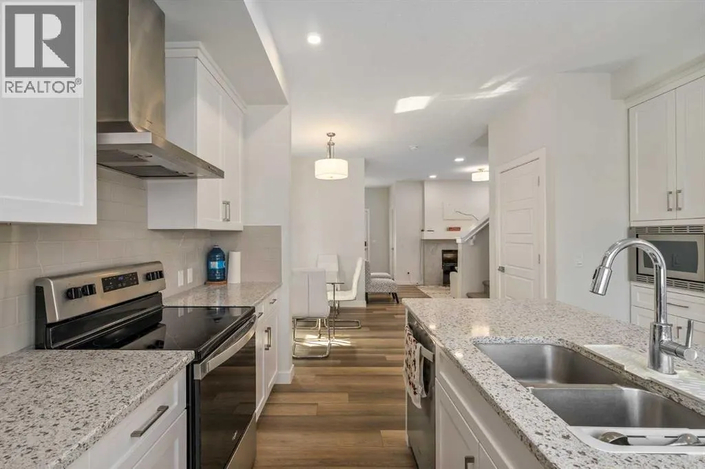 352 Chelsea Passage