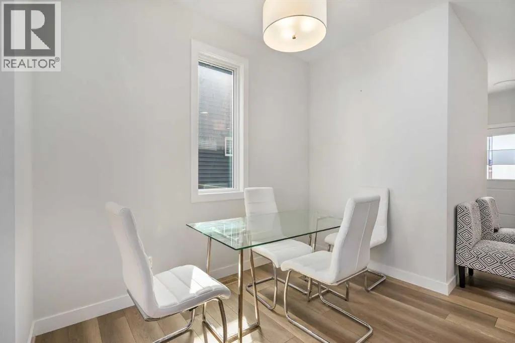 352 Chelsea Passage