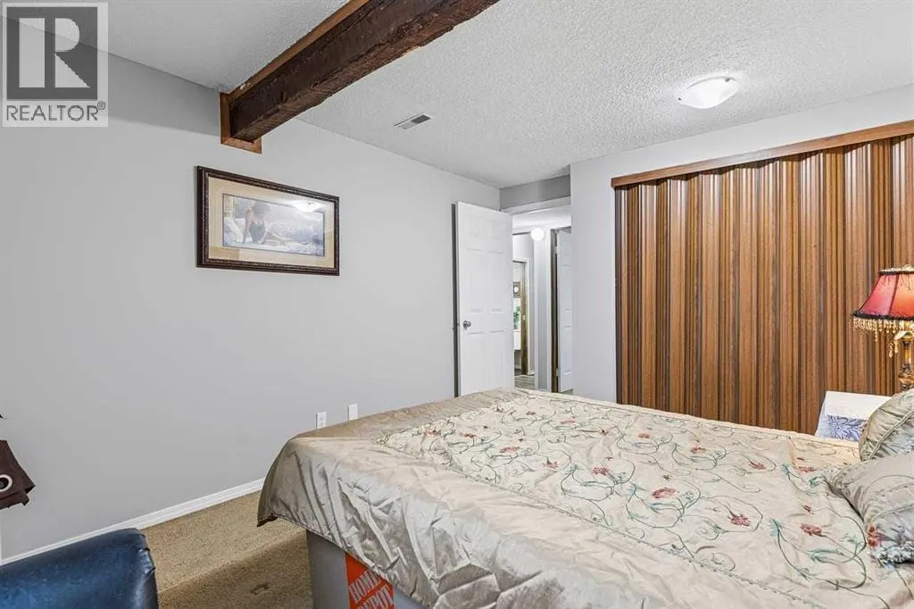 101 Pinemont Bay NE