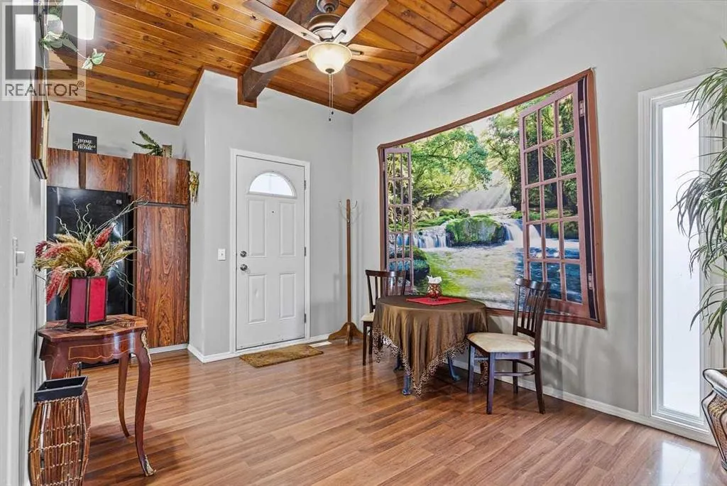 101 Pinemont Bay NE