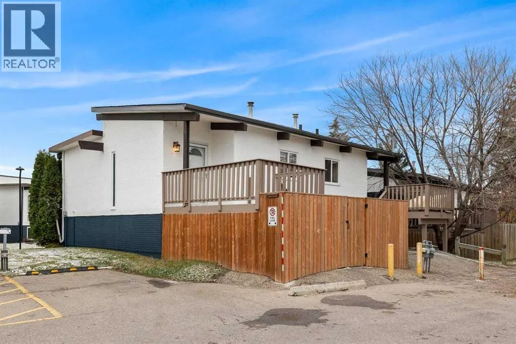 101 Pinemont Bay NE