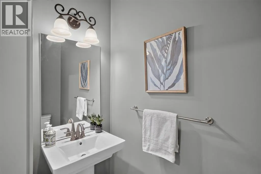 32 Legacy Cove SE