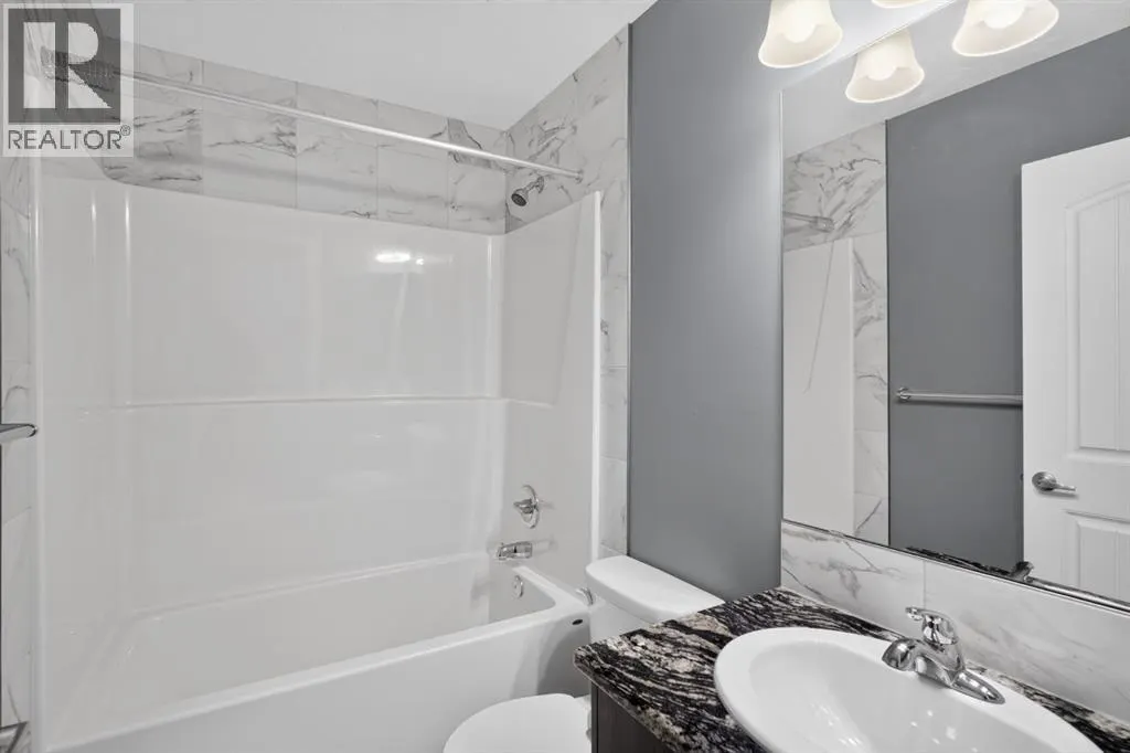 32 Legacy Cove SE