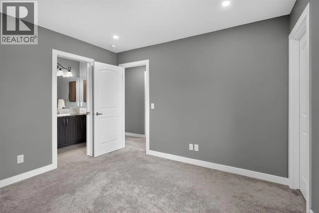 32 Legacy Cove SE