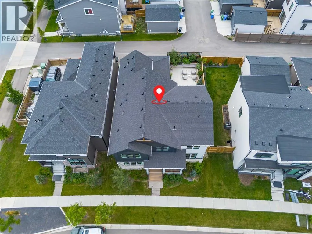 19 Bluerock Avenue SW
