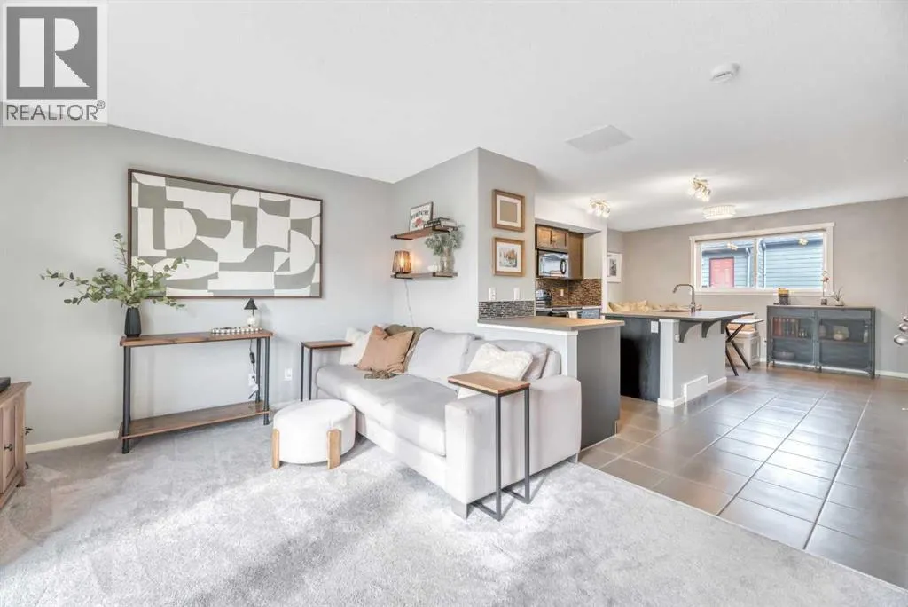212 Walden Drive SE