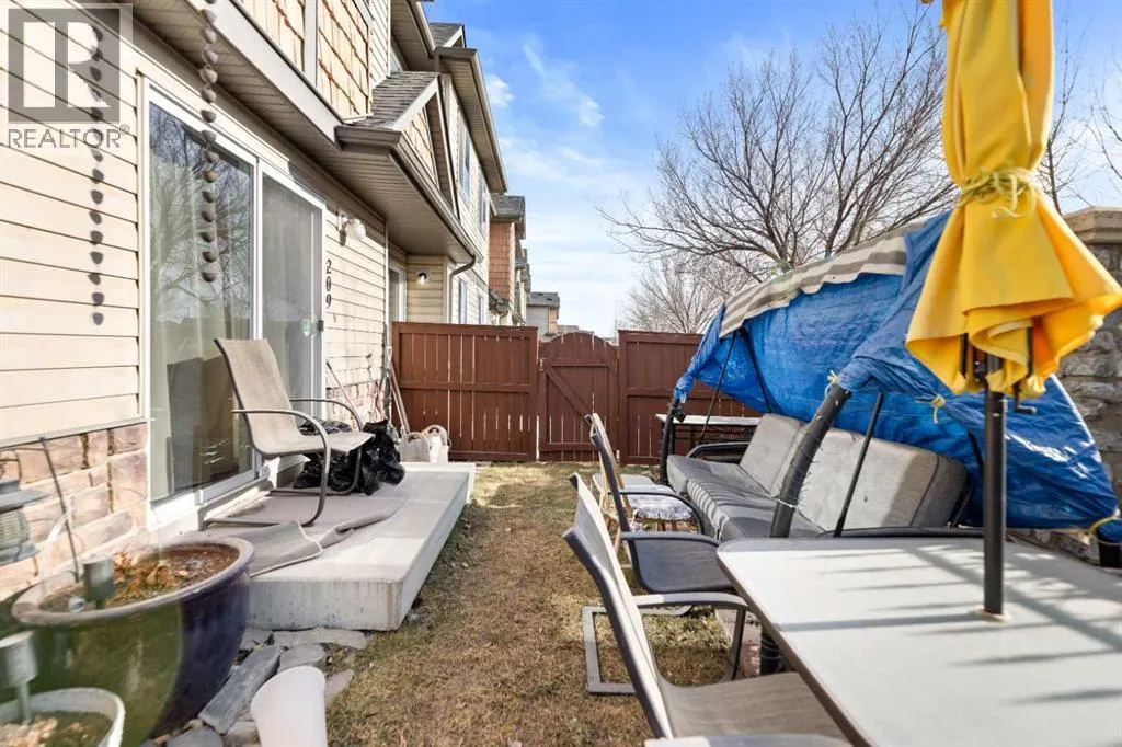 209, 2445 Kingsland Road SE