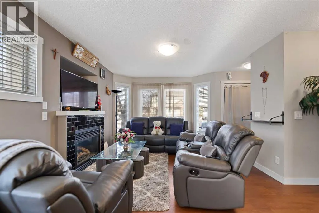 209, 2445 Kingsland Road SE