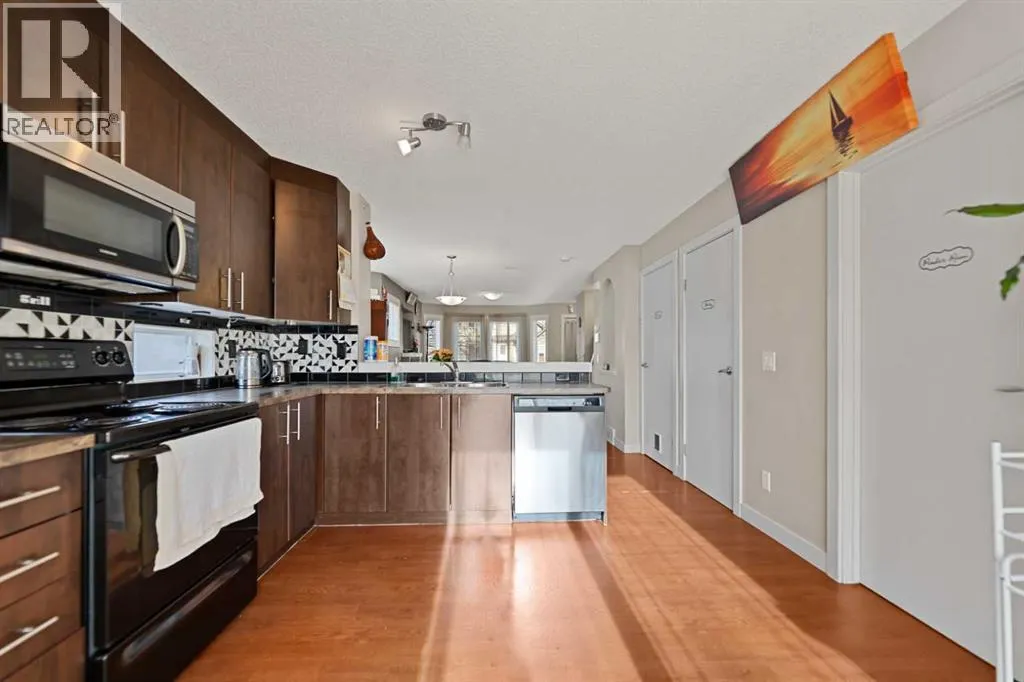 209, 2445 Kingsland Road SE