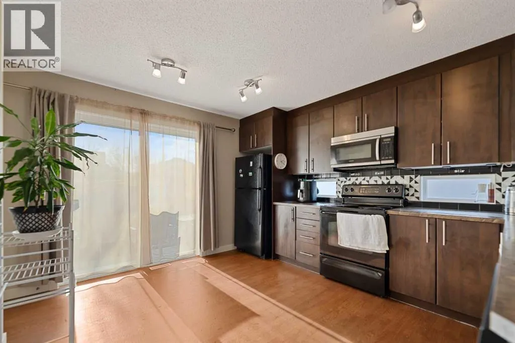 209, 2445 Kingsland Road SE