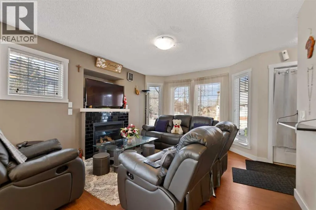 209, 2445 Kingsland Road SE