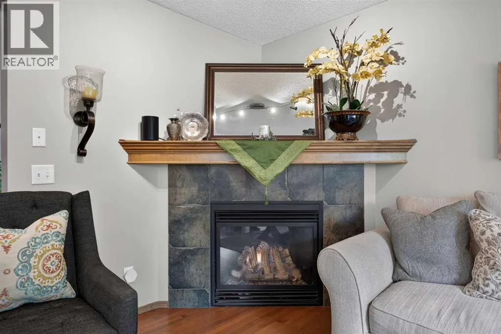 60 Tuscany Ridge Crescent NW
