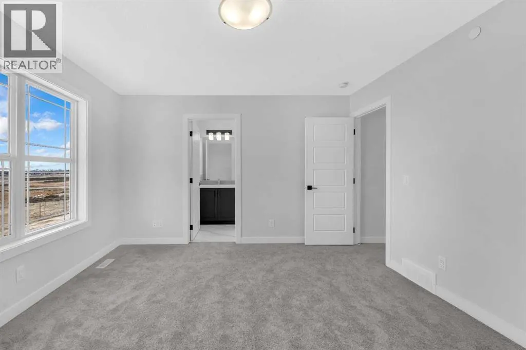 399 Hotchkiss Manor SE