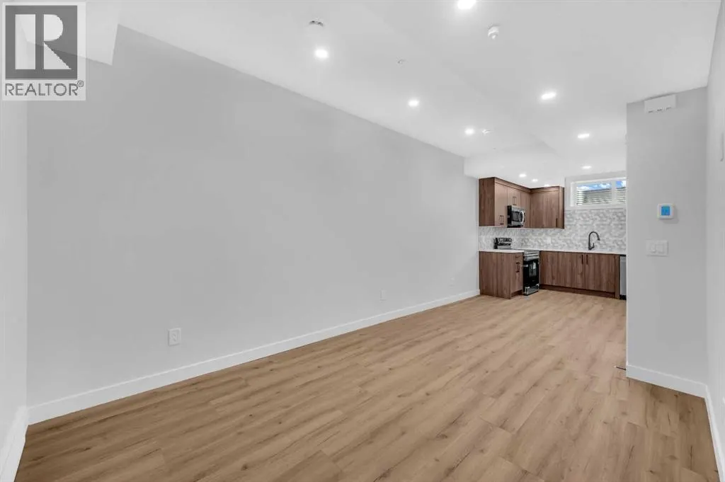 399 Hotchkiss Manor SE