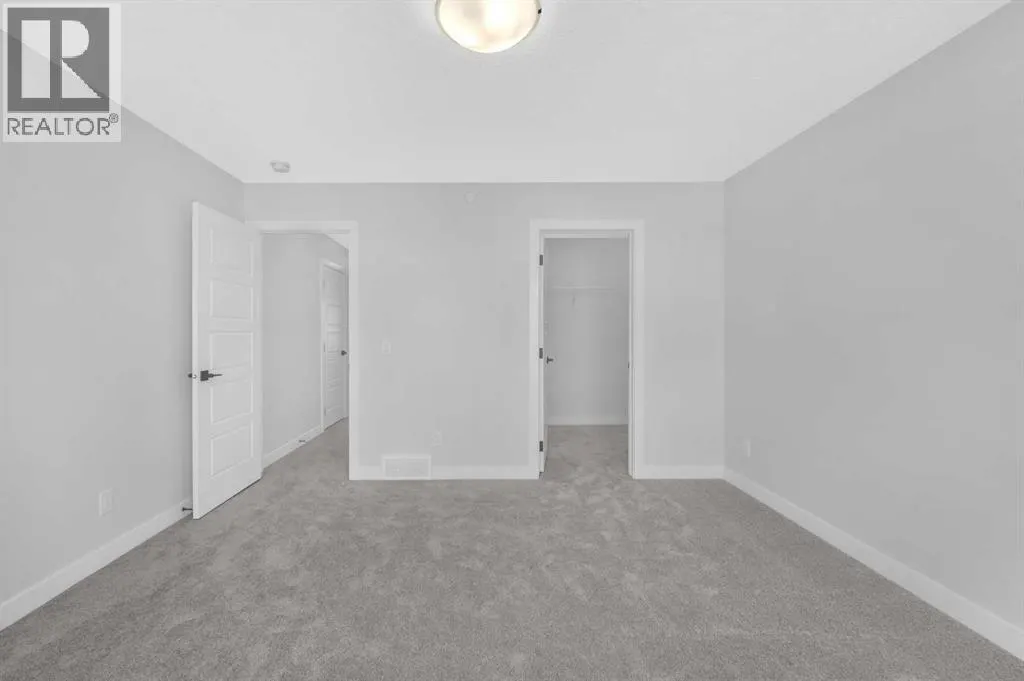 399 Hotchkiss Manor SE