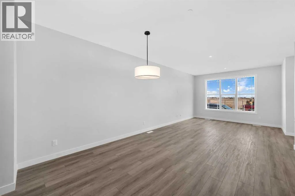 399 Hotchkiss Manor SE