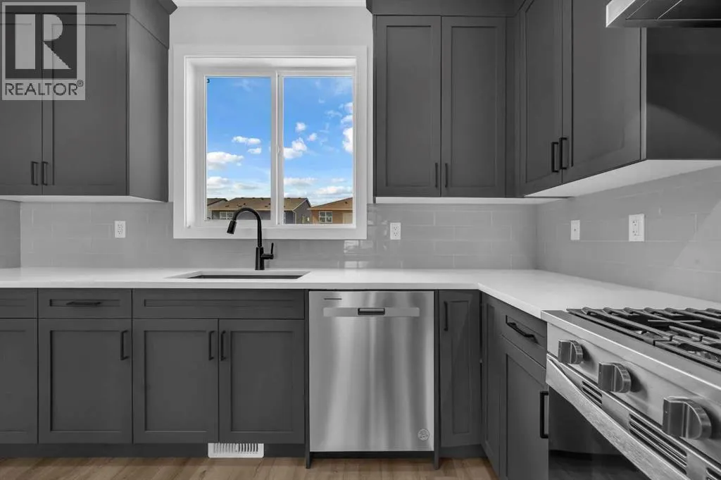 399 Hotchkiss Manor SE