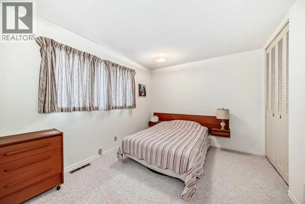 8 Varsdale Place NW