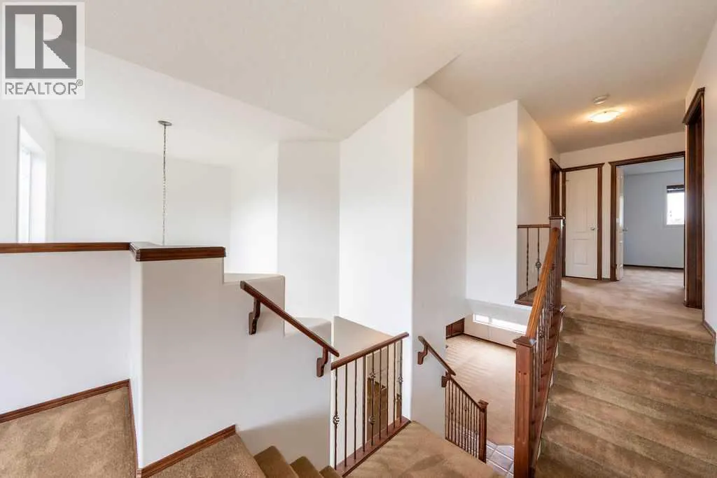 795 Auburn Bay Heights SE
