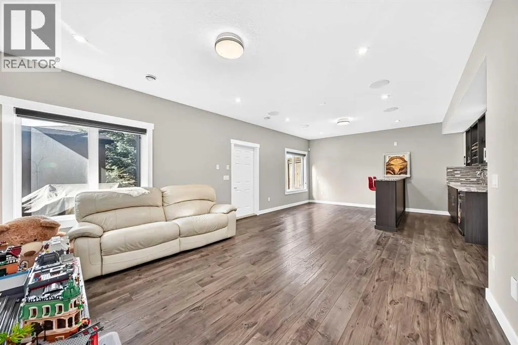 133 Arbour Stone Close NW