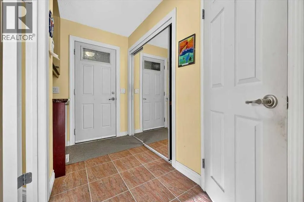 316 Parkland Way SE