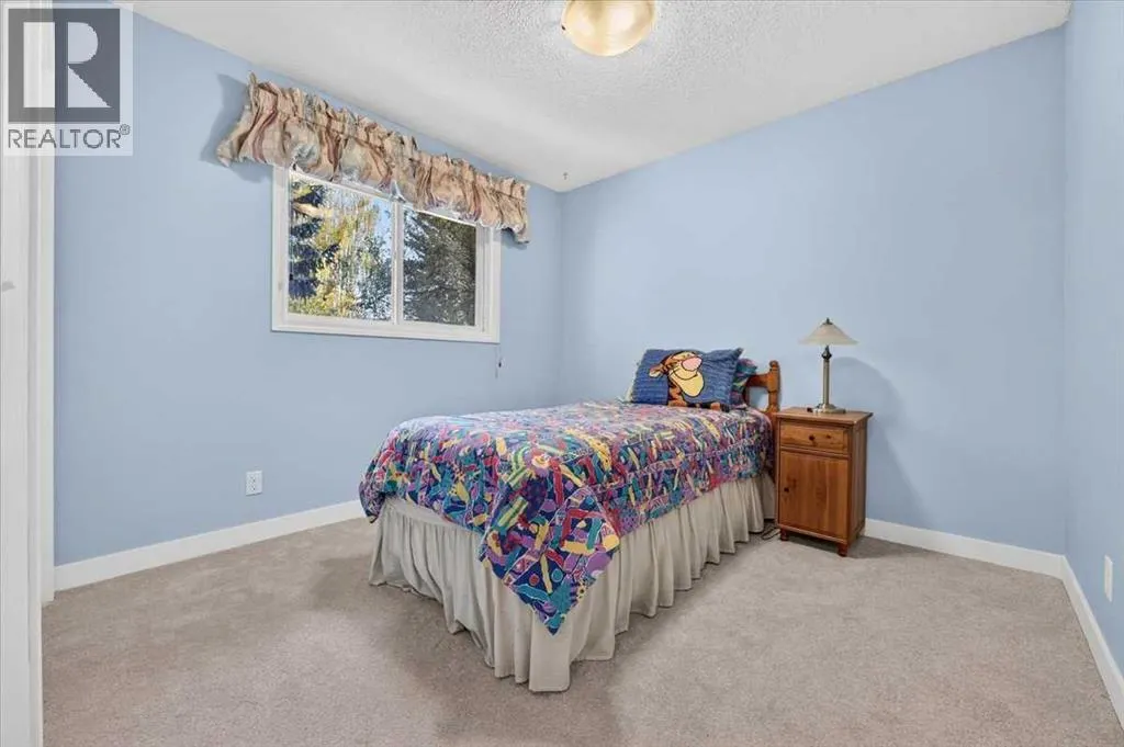 316 Parkland Way SE