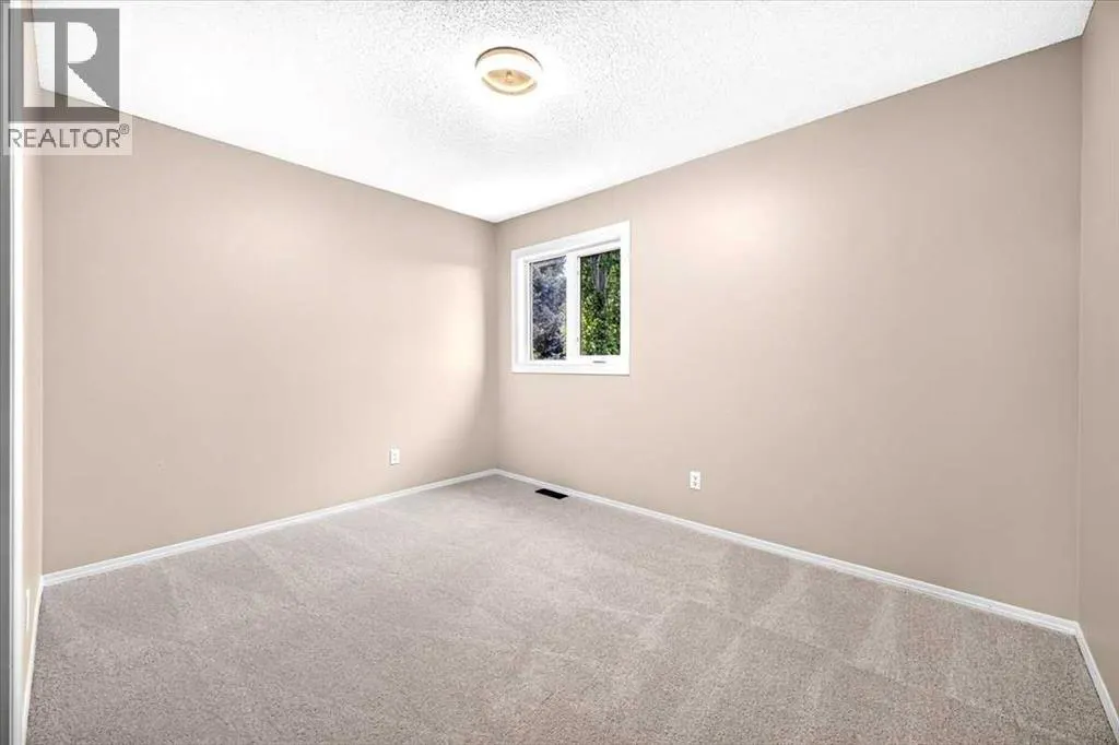 26 Evergreen Terrace SW