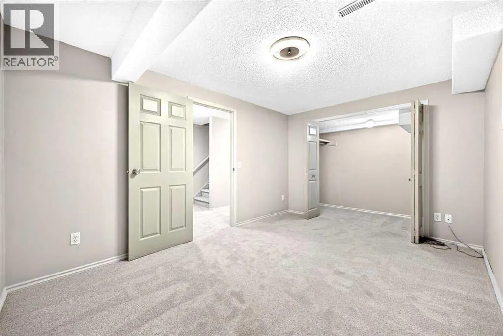 26 Evergreen Terrace SW