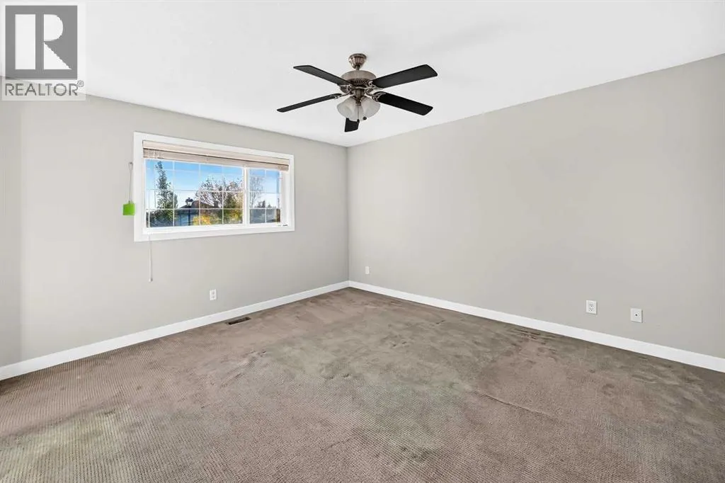 170 Canals Circle SW