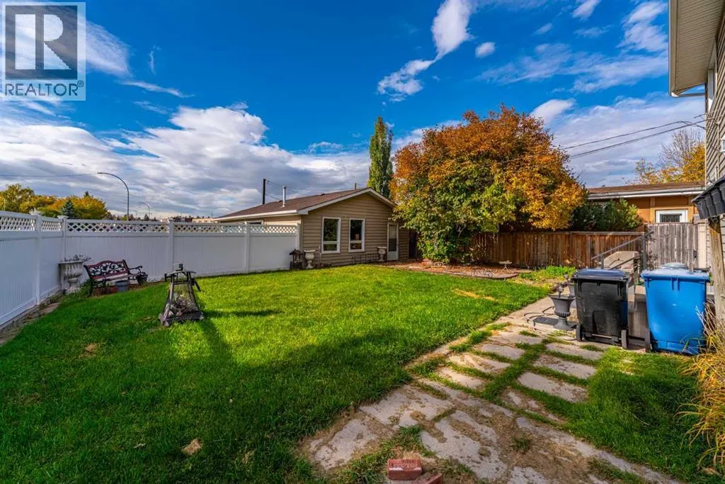 404 Attica Drive SE