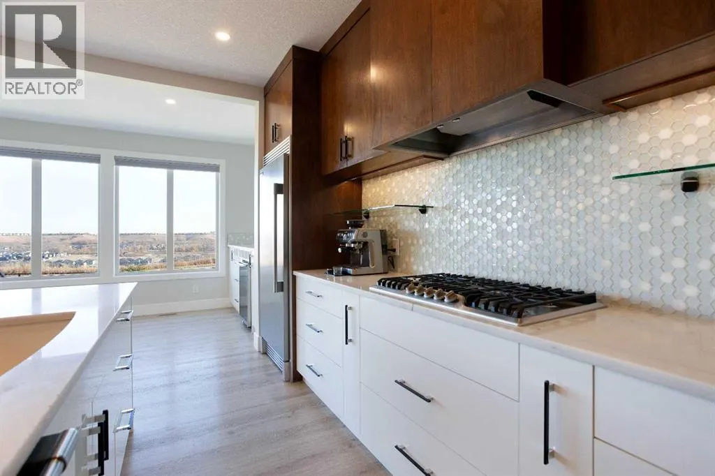 96 Walcrest View SE