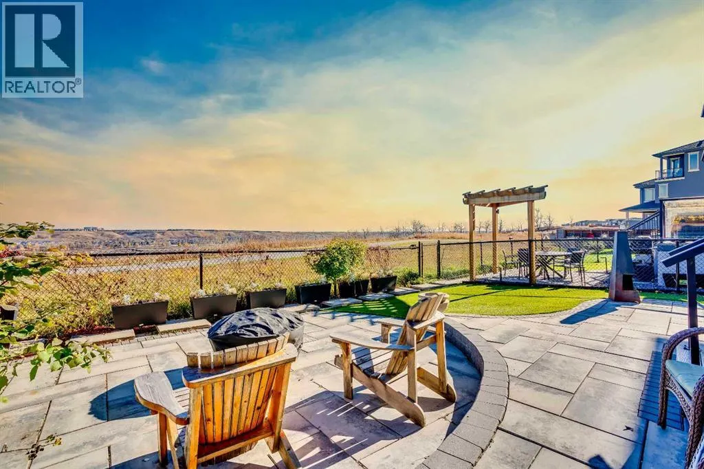 96 Walcrest View SE
