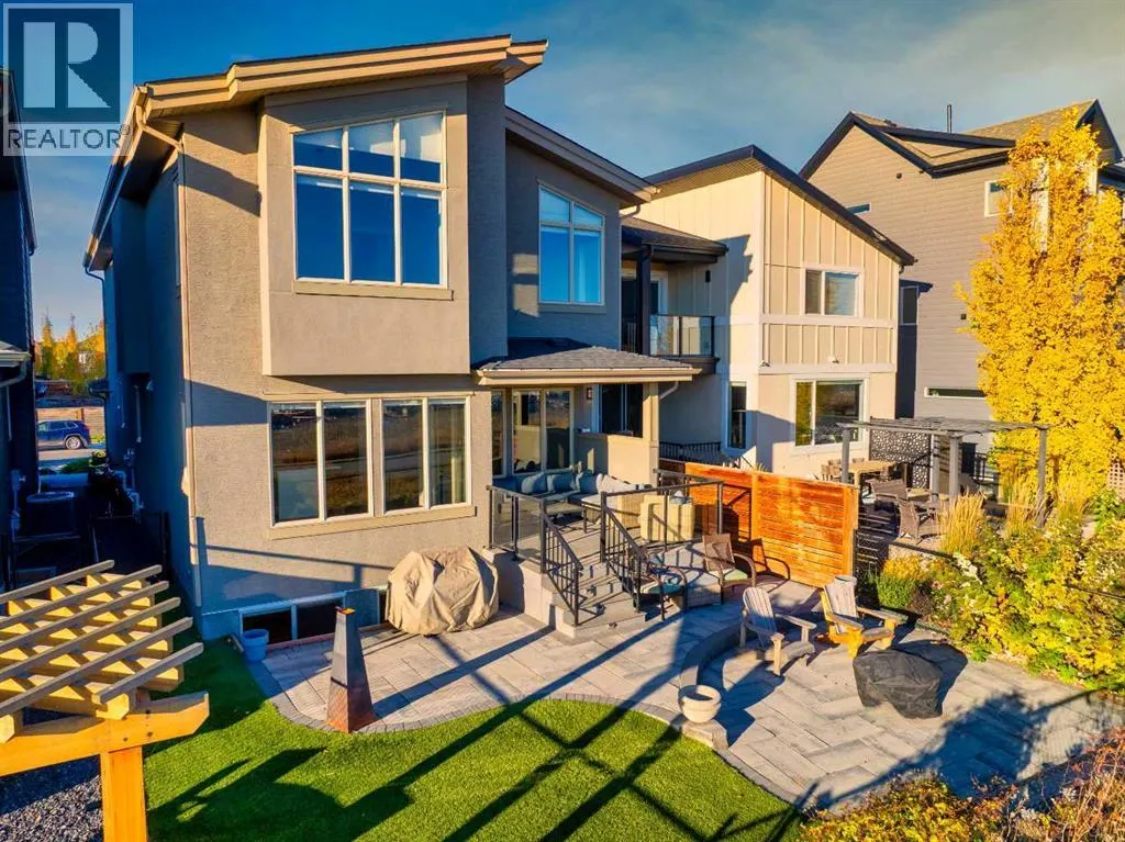 96 Walcrest View SE