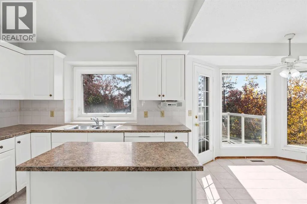 707 Hawkside Mews NW