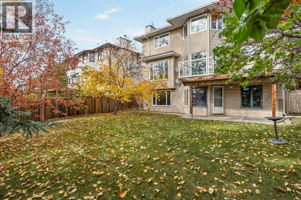 707 Hawkside Mews NW