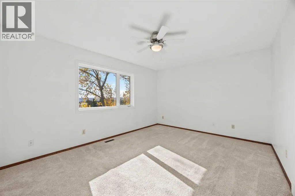 707 Hawkside Mews NW