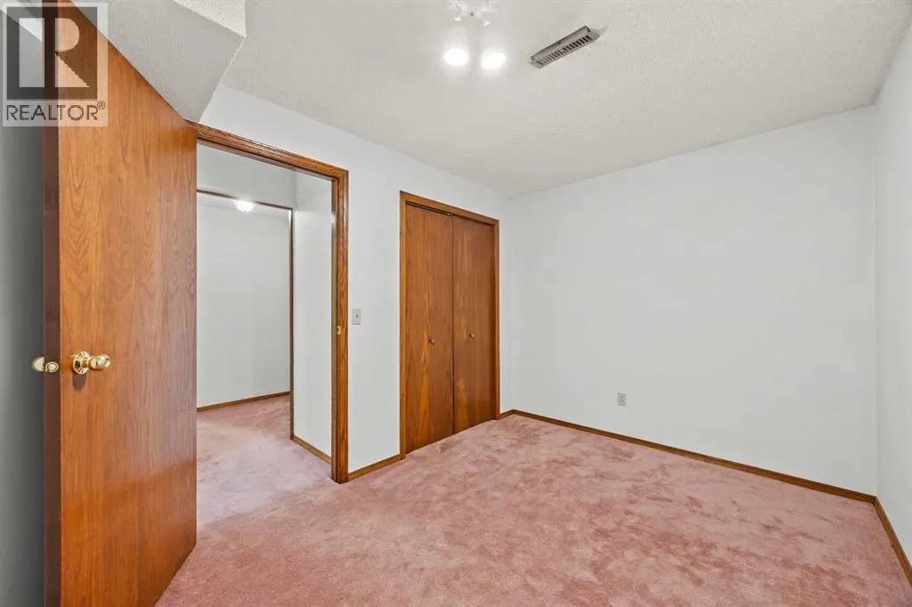 707 Hawkside Mews NW