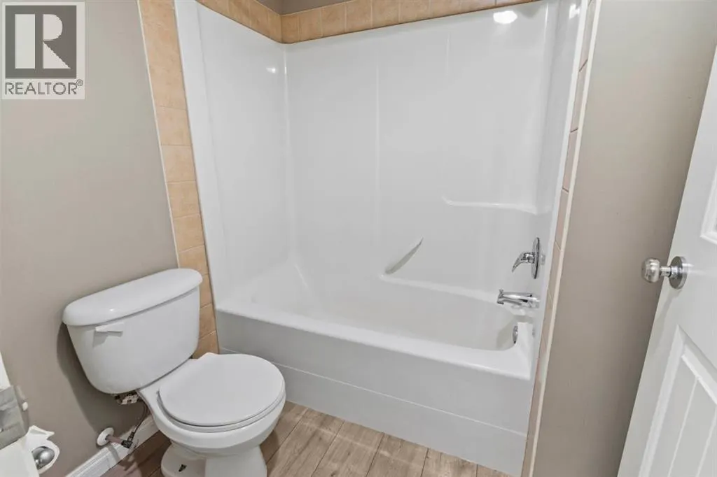 409, 8 Prestwick Pond Terrace SE