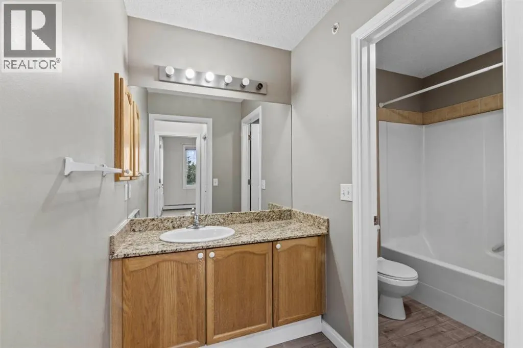 409, 8 Prestwick Pond Terrace SE