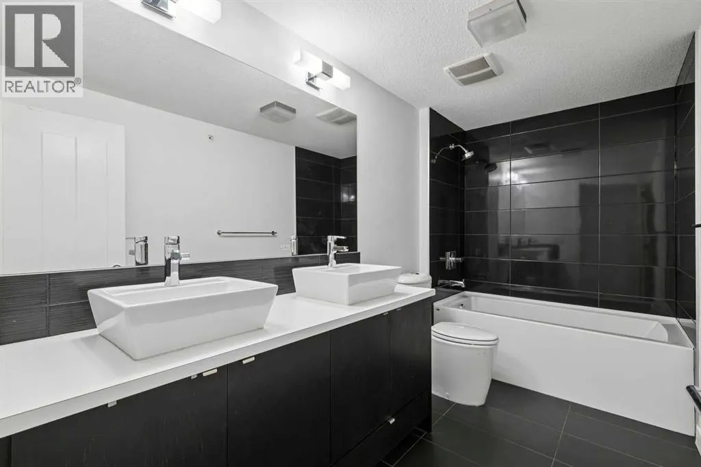 225, 15 Aspenmont Heights SW