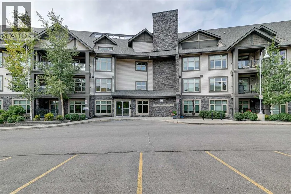 225, 15 Aspenmont Heights SW
