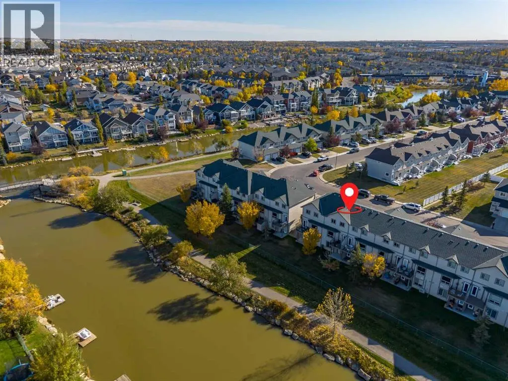 202 Bayside Point SW