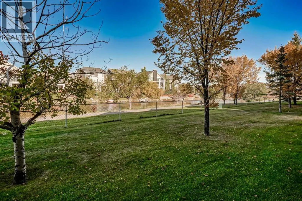 202 Bayside Point SW