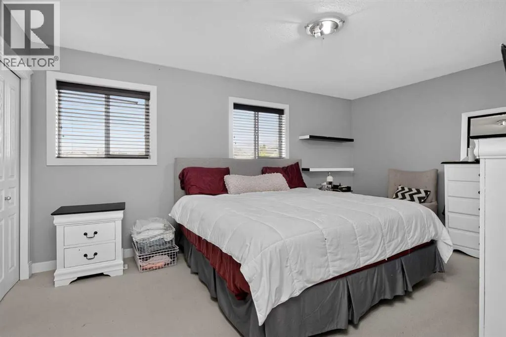202 Bayside Point SW
