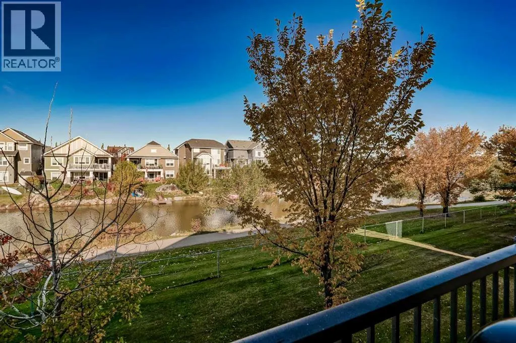 202 Bayside Point SW