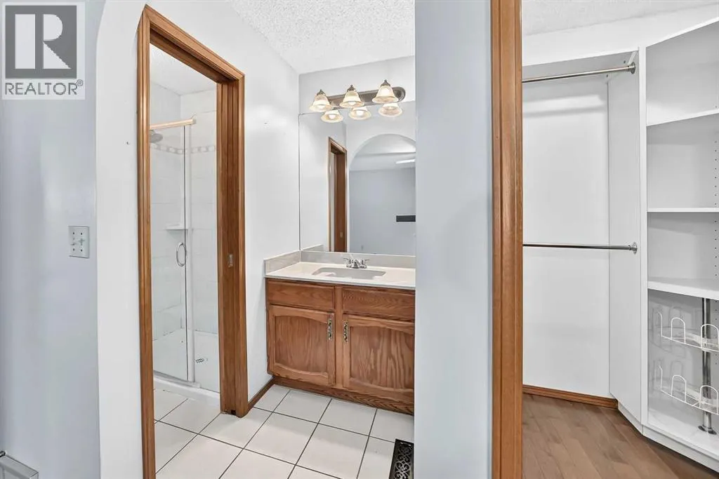 64 Edforth Crescent NW