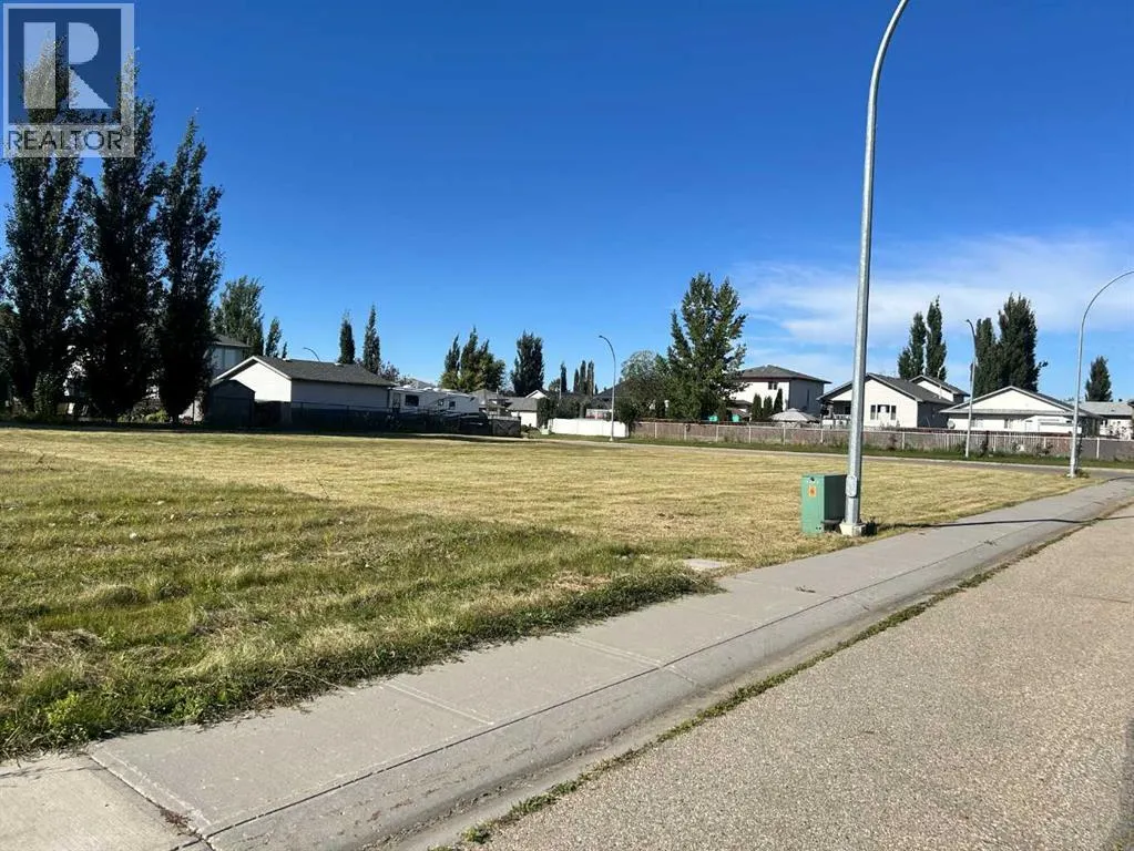 24 Monterey Estates